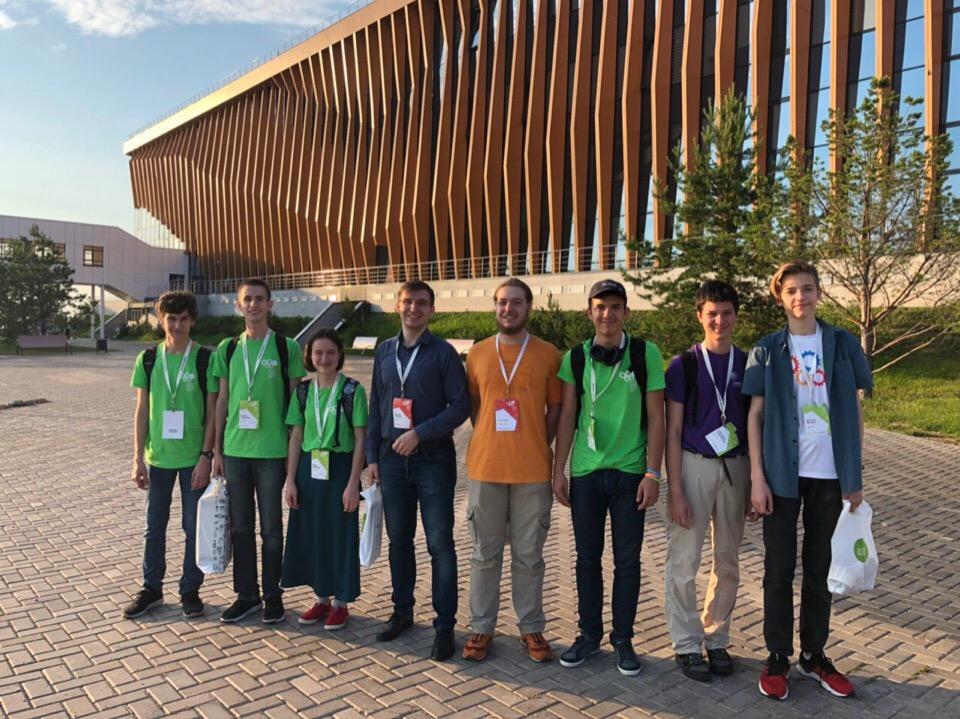 Делегация Школы программистов на ВРО 2019